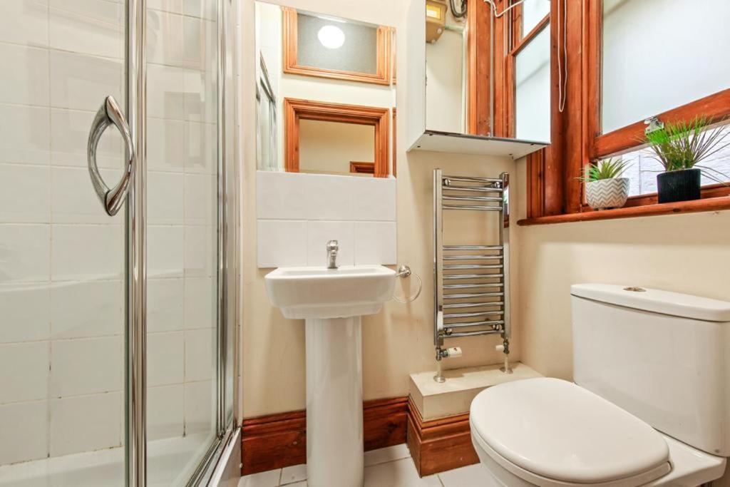 Elgin Avenue Hububb Homestay London