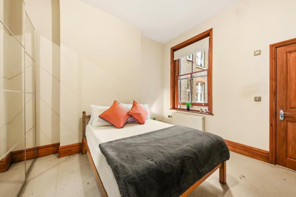 Elgin Avenue Hububb Homestay London