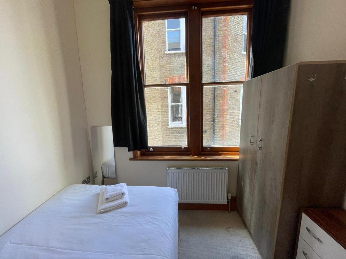 Homestay Elgin Avenue Hububb